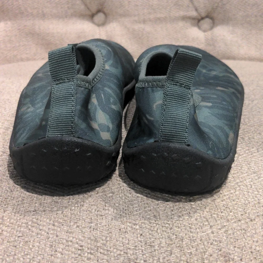 Cat & Jack Boys Water Shoes